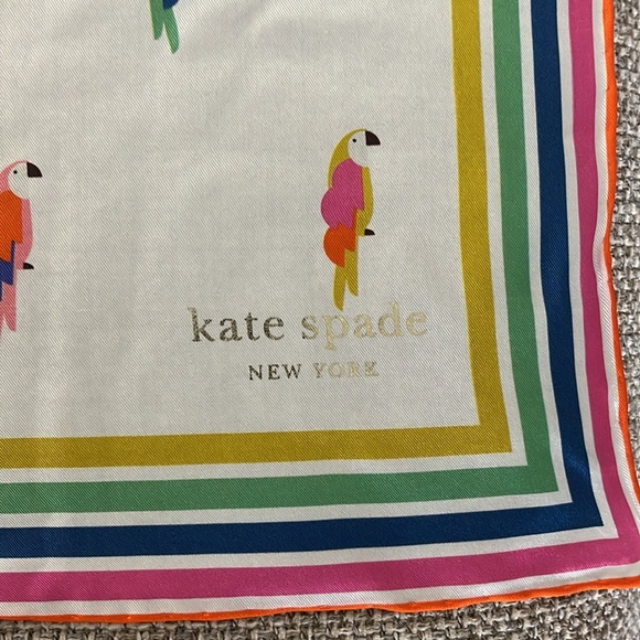 Kate Spade Flock Party Bandana - Picture 6 of 8